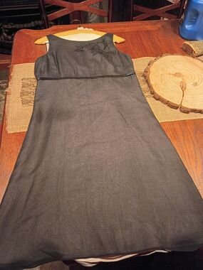 Ann Taylor Black Sleeveless Midi Dress with Neckline Appliqué